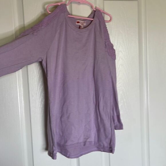 🌟B1G1 free Poof! girl crochet cold shoulder top size xl - Picture 1 of 5